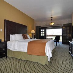 Отель Best Western Plus Meridian Inn & Suites, Anaheim-Orange США, Ориндж - отзывы, цены и фото номеров - забронировать отель Best Western Plus Meridian Inn & Suites, Anaheim-Orange онлайн удобства в номере фото 2