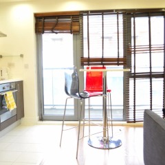 Отель 1 Bed Flat in Whitechapel with Roof Terrace Великобритания, Лондон - отзывы, цены и фото номеров - забронировать отель 1 Bed Flat in Whitechapel with Roof Terrace онлайн комната для гостей фото 2