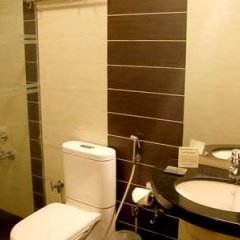 Best Western Yuvraj in Surat, India from 58$, photos, reviews - zenhotels.com bathroom