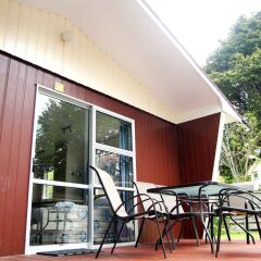 Отель Whanganui River Top 10 Holiday Park балкон