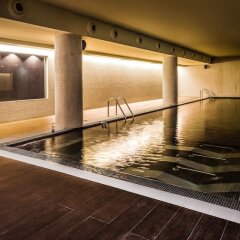 Отель TRYP Lisboa Aeroporto бассейн фото 4