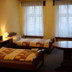 Отель Academus Pub & Apartments Польша, Вроцлав - отзывы, цены и фото номеров - забронировать отель Academus Pub & Apartments онлайн комната для гостей фото 5