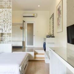 O'nya Phuket Hotel комната для гостей фото 16