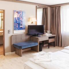 Hotel Dusseldorf City by Tulip Inn удобства в номере фото 2