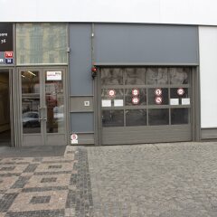Апартаменты Melantrich Apartments Прага банкомат