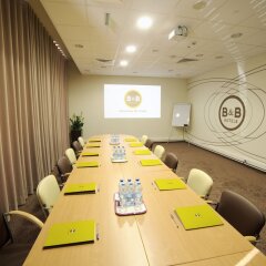 Отель B&B Hotel Wrocław Centrum Польша, Вроцлав - 1 отзыв об отеле, цены и фото номеров - забронировать отель B&B Hotel Wrocław Centrum онлайн детские мероприятия фото 2