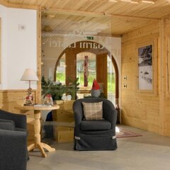 Hotel Garni Lastei Долина Валь-ди-Фасса интерьер отеля
