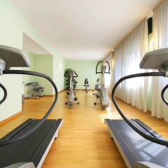Отель Mercure Astoria Reggio Emilia фитнесс-зал