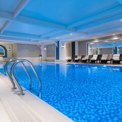 Elite World Business Hotel бассейн фото 2