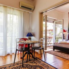 Отель Retro Chic Apartment - Syntagma Square Греция, Афины - отзывы, цены и фото номеров - забронировать отель Retro Chic Apartment - Syntagma Square онлайн комната для гостей фото 4
