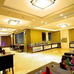 Skylark Hotel питание