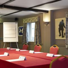 Отель Bull Hotel Великобритания, Халстед - отзывы, цены и фото номеров - забронировать отель Bull Hotel онлайн помещение для мероприятий фото 2