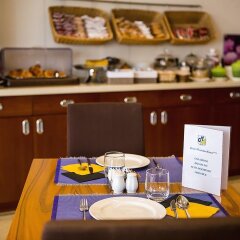 Отель MH Hotel Piacenza Fiera Италия, Пьяченца - отзывы, цены и фото номеров - забронировать отель MH Hotel Piacenza Fiera онлайн питание