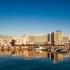 Отель Radisson Blu Resort & Congress Centre, Сочи приотельная территория