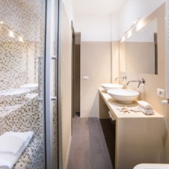 Отель Rent In Rome - Valentino Luxury Италия, Рим - отзывы, цены и фото номеров - забронировать отель Rent In Rome - Valentino Luxury онлайн ванная фото 2