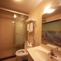 Отель Shanghai Blue Mountain Dock Bund Hostel Китай, Шанхай - отзывы, цены и фото номеров - забронировать отель Shanghai Blue Mountain Dock Bund Hostel онлайн ванная