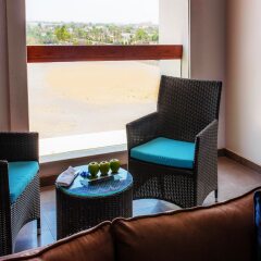 Отель Hili Rayhaan by Rotana ОАЭ, Эль-Айн - отзывы, цены и фото номеров - забронировать отель Hili Rayhaan by Rotana онлайн удобства в номере фото 2
