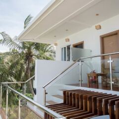 Отель Reef Edge Thulusdhoo Остров Гасфинолу балкон