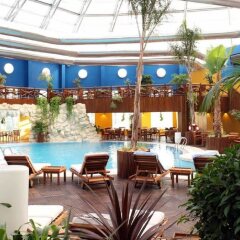 Отель Farah Casablanca бассейн