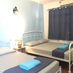 Baan Chana Songkram Hostel развлечения