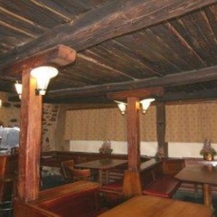 Отель Gasthaus Zum Weissen Kreuz Швейцария, Самедан - отзывы, цены и фото номеров - забронировать отель Gasthaus Zum Weissen Kreuz онлайн гостиничный бар