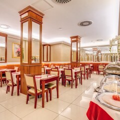 Отель Augusta Lucilla Palace Италия, Рим - 4 отзыва об отеле, цены и фото номеров - забронировать отель Augusta Lucilla Palace онлайн питание фото 2