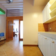 Отель OYO 106 24H City Hotel Филиппины, Макати - отзывы, цены и фото номеров - забронировать отель OYO 106 24H City Hotel онлайн в номере