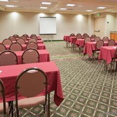 Отель Staybridge Suites Silicon Valley