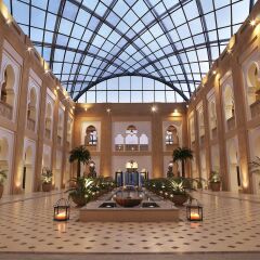 Отель Arjaan by Rotana Dubai Media City сауна