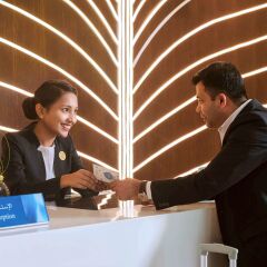 Отель Novotel Dubai Al Barsha интерьер отеля