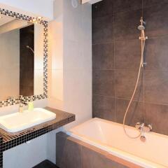 Отель StarApart Apartments Польша, Познань - отзывы, цены и фото номеров - забронировать отель StarApart Apartments онлайн ванная фото 2
