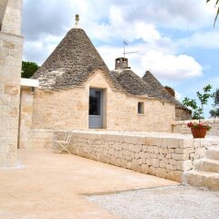 Отель Charming Trulli Альберобелло развлечения