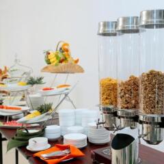 Отель Coco Royal Beach Resort Шри-Ланка, Калутара - отзывы, цены и фото номеров - забронировать отель Coco Royal Beach Resort онлайн питание