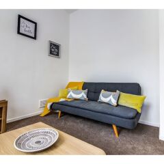 Отель Fantastically Modern, Clean 1 Bedroom Flat for 4 комната для гостей фото 2