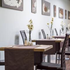 Отель Austria Trend Hotel Anatol Австрия, Вена - 3 отзыва об отеле, цены и фото номеров - забронировать отель Austria Trend Hotel Anatol онлайн гостиничный бар