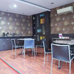 OYO 542 Majestiq Hotel в номере