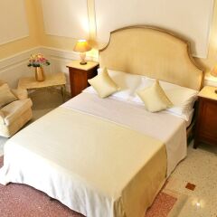 Отель Dimora Le Tre Muse Bed & Breakfast Лечче комната для гостей