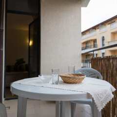 Апартаменты One Bedroom Apartment with Balcony балкон