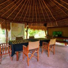 Отель Kulu Safaris Mobile Tented Camping Шри-Ланка, Тиссамахарама - отзывы, цены и фото номеров - забронировать отель Kulu Safaris Mobile Tented Camping онлайн питание