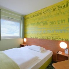 Отель B&B Hotel Berlin-Airport Германия, Грос-Кёрис - отзывы, цены и фото номеров - забронировать отель B&B Hotel Berlin-Airport онлайн комната для гостей фото 3