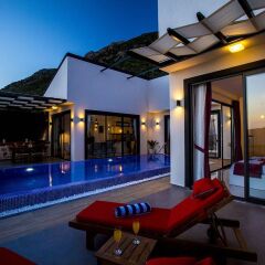 Villa Ege by Akdenizvillam Турция, Патара - отзывы, цены и фото номеров - забронировать отель Villa Ege by Akdenizvillam онлайн бассейн фото 2