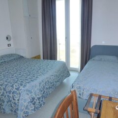 Отель Albergo Aquila Римини комната для гостей фото 4