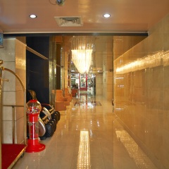 Phoenicia Hotel интерьер отеля