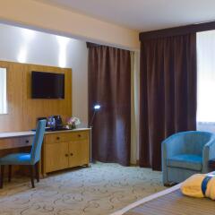 Отель Radisson Blu Resort, Sharjah ОАЭ, Шарджа - 6 отзывов об отеле, цены и фото номеров - забронировать отель Radisson Blu Resort, Sharjah онлайн удобства в номере