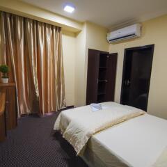 Central Paris Hotel комната для гостей