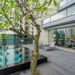 Отель Troika KLCC Hotel Suite Малайзия, Куала-Лумпур - отзывы, цены и фото номеров - забронировать отель Troika KLCC Hotel Suite онлайн бассейн фото 2