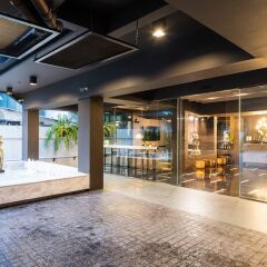 Fyn Hotel Бангкок бассейн