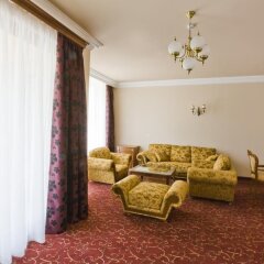 Отель Russia Hotel (Цахкадзор) Армения, Цахкадзор - отзывы, цены и фото номеров - забронировать отель Russia Hotel (Цахкадзор) онлайн интерьер отеля фото 2