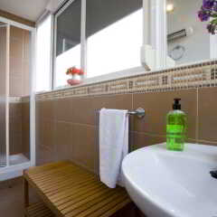 Отель Apartamentos Tirso De Molina ванная