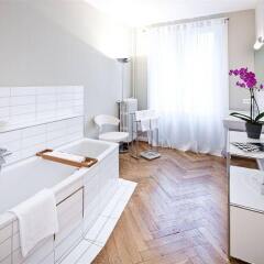 Апартаменты Jenatsch Apartments Цюрих комната для гостей фото 5